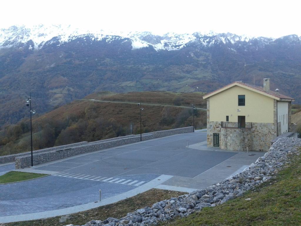 Hostel Mirador Del Angliru Riosa Exteriér fotografie