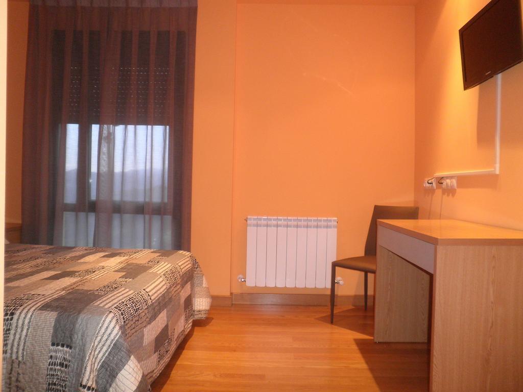 Hostel Mirador Del Angliru Riosa Pokoj fotografie